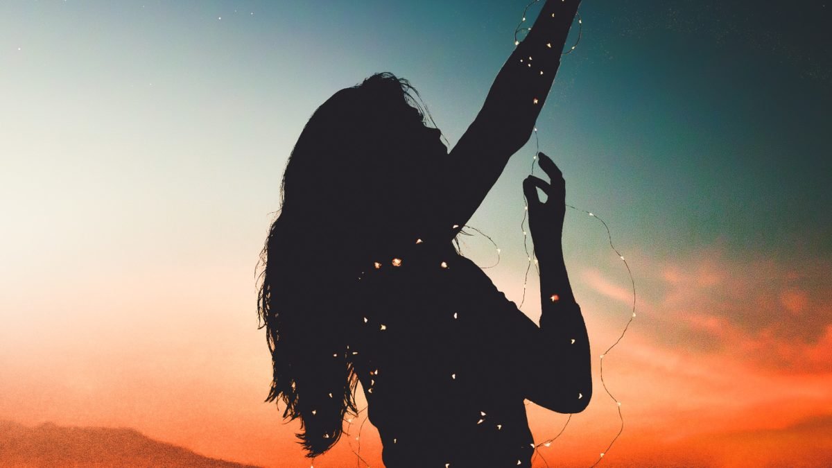 Cik ļoti mūsu uztvere ietekmē sāpju jušanu dzemdībās?